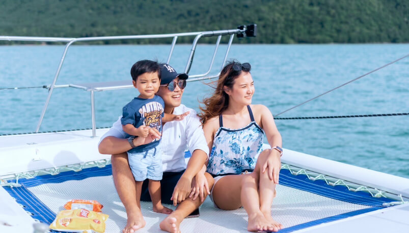 sailing-yacht-phuket-charter-akerio-tours